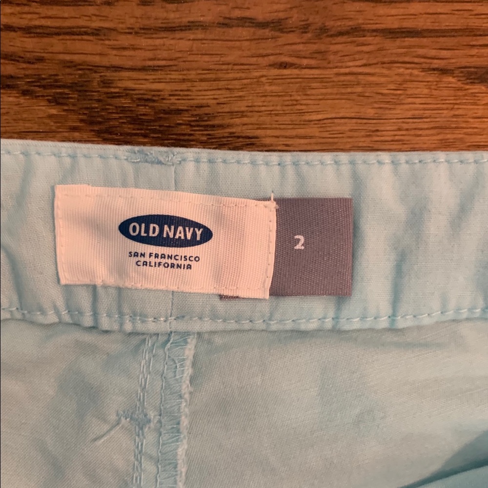 Shorts - Picture 3 of 3